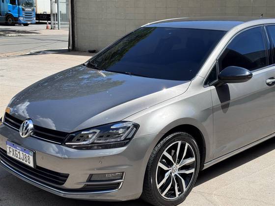 VOLKSWAGEN GOLF 1.4 TSI HIGHLINE 16V GASOLINA 4P AUTOMÁTICO VOLKSWAGEN GOLF 1.4 TSI HIGHLINE 16V GASOLINA 4P AUTOMÁTICO